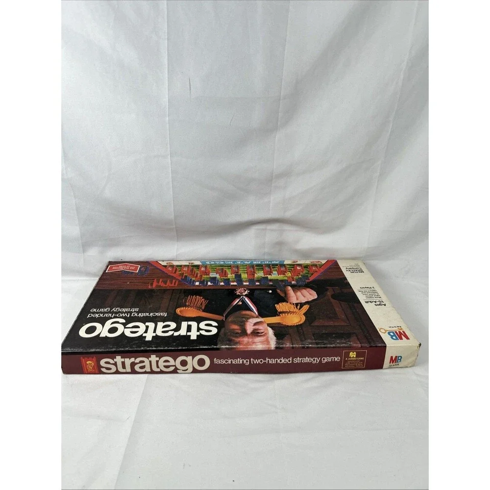 1977 Vintage STRATEGO Board Game Military Milton Bradley COMPLETE